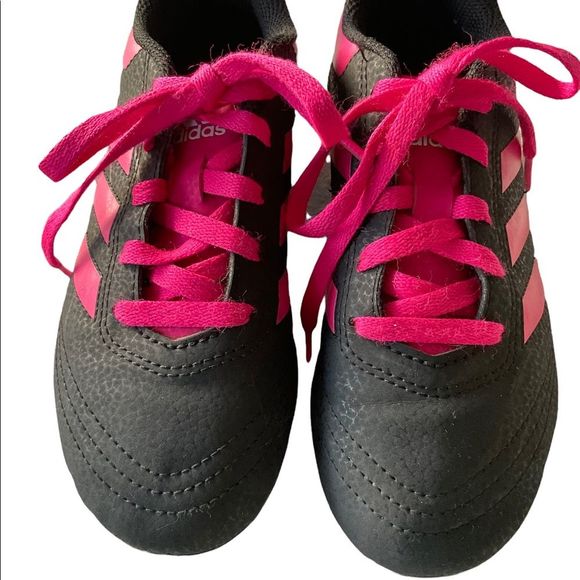 Adidas Child Soccer Cleats Size 13k - Picture 2 of 11